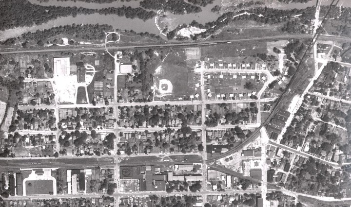 Petersburg 1958 Aerial 1