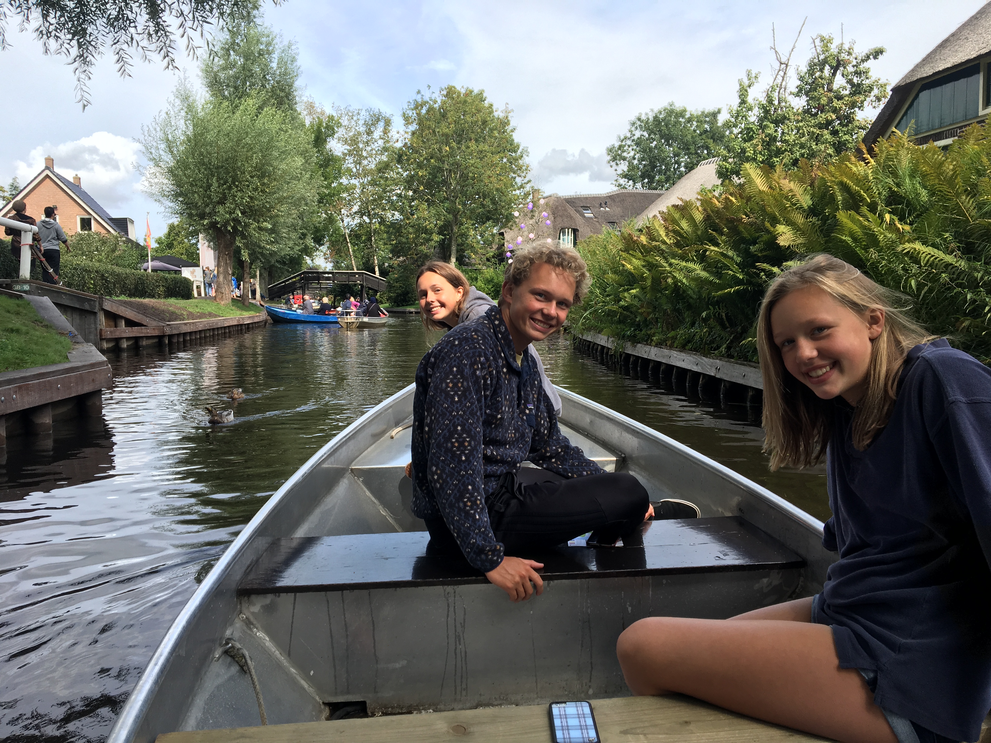 4EFD56E2-432E-4162-B91F-7777AD519551