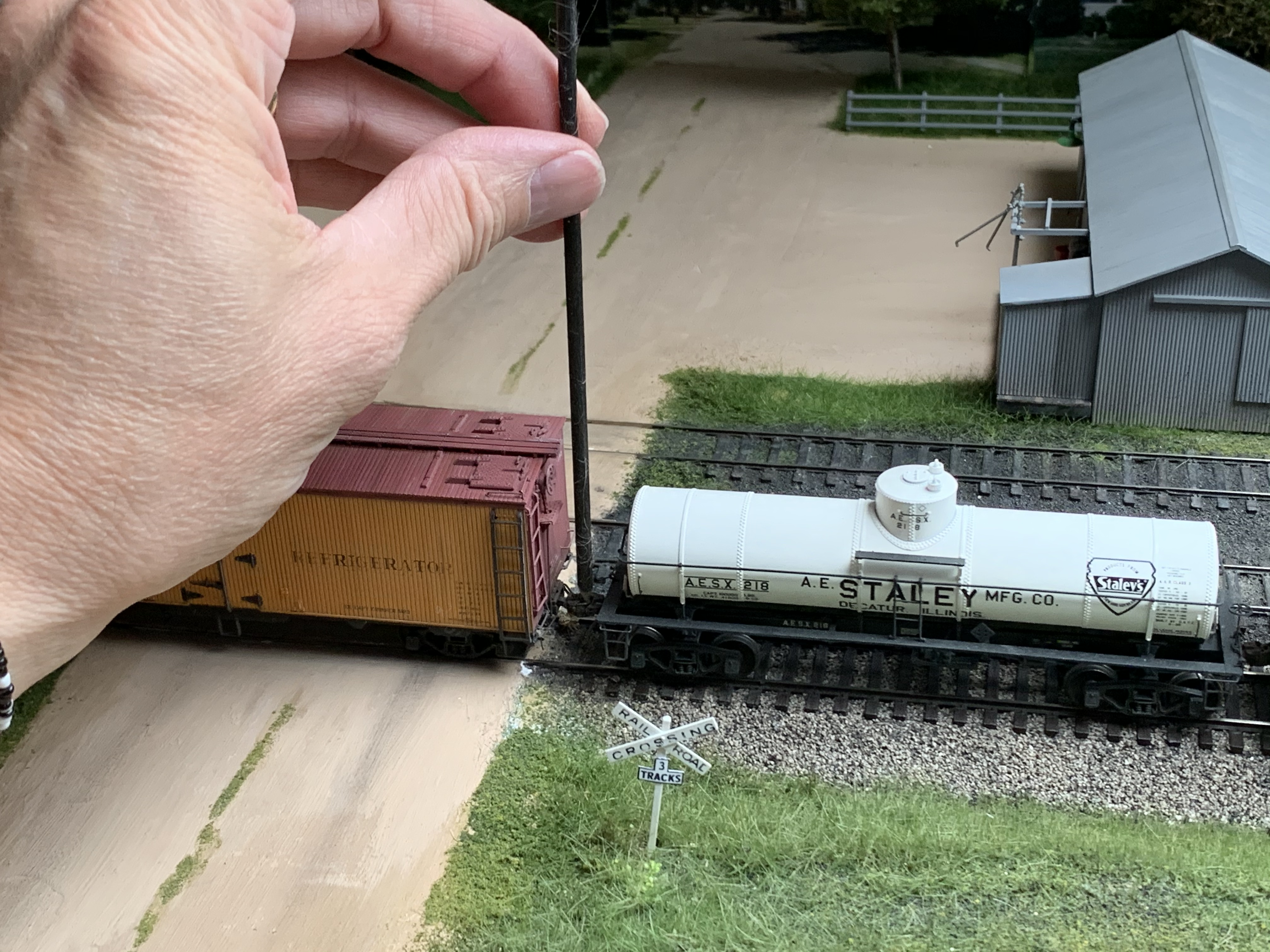 4FFD8845-DE04-4296-8296-DBF1A6AB5549